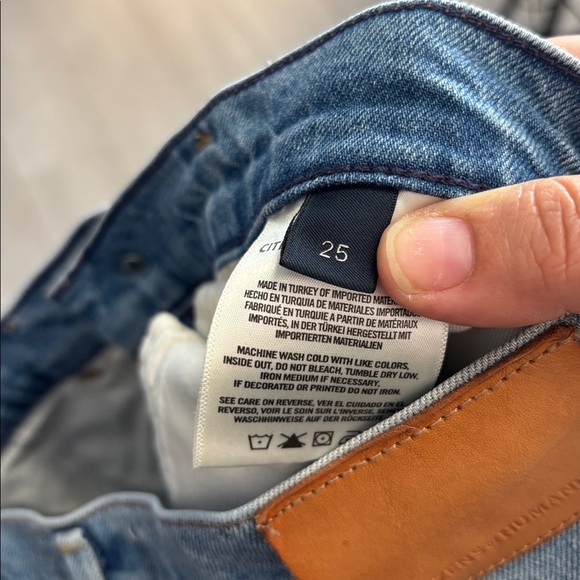 Citizens of Humanity Elsa Mid Rise Jeans Light Wash size 25 - Picture 10 of 11